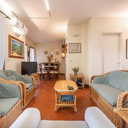 Federica Holiday home Pula