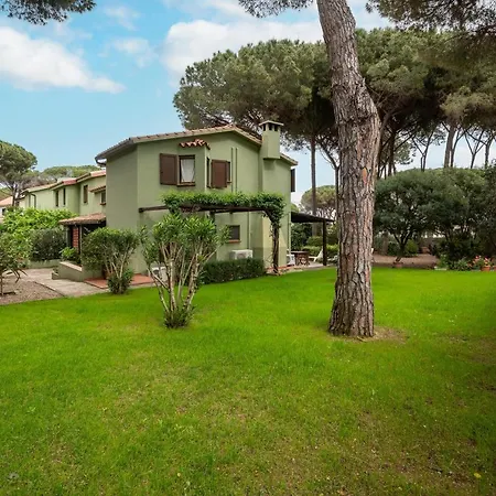 Holiday home Federica *
